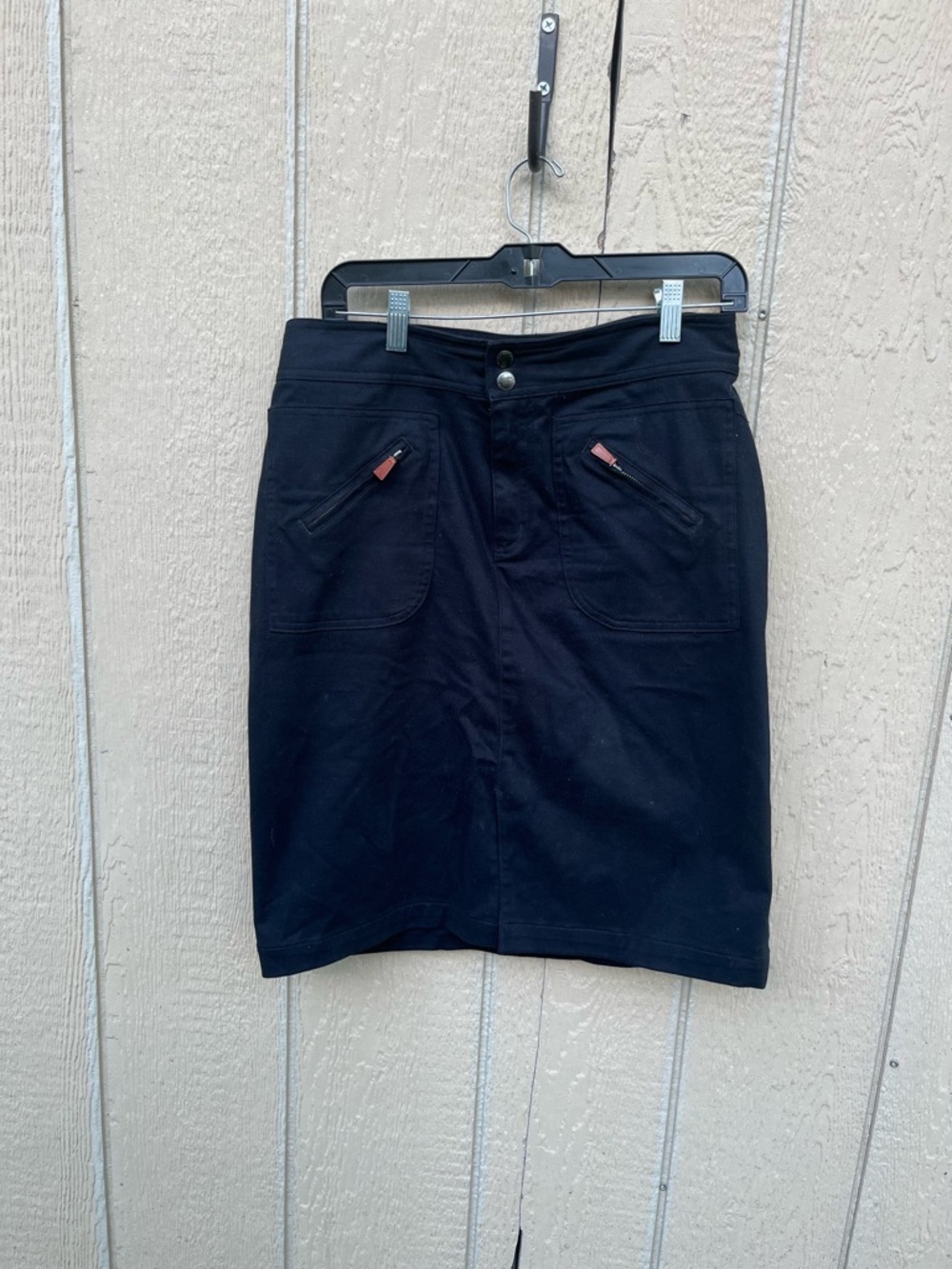 Ralph Lauren Black Pencil Skirt Side Zip Pockets‎ Leather Pulls Size 10